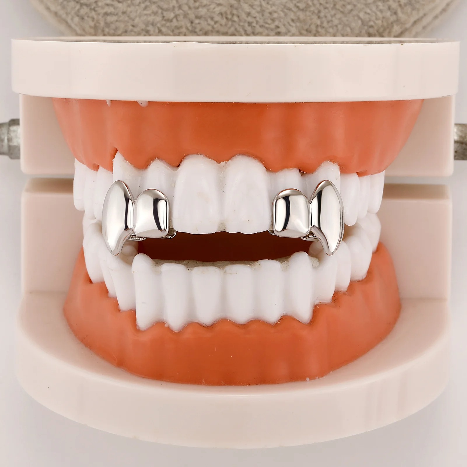 2PCS Vampire DIY Double Fangs  - Men Accessories H&M 评论和价格